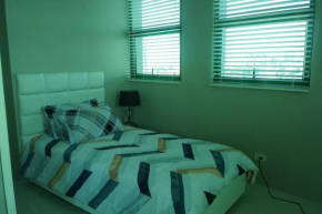 Cozy and Comfortable living in QC within trendy Timog-T Morato area Please note that minimum stay should be 3 months